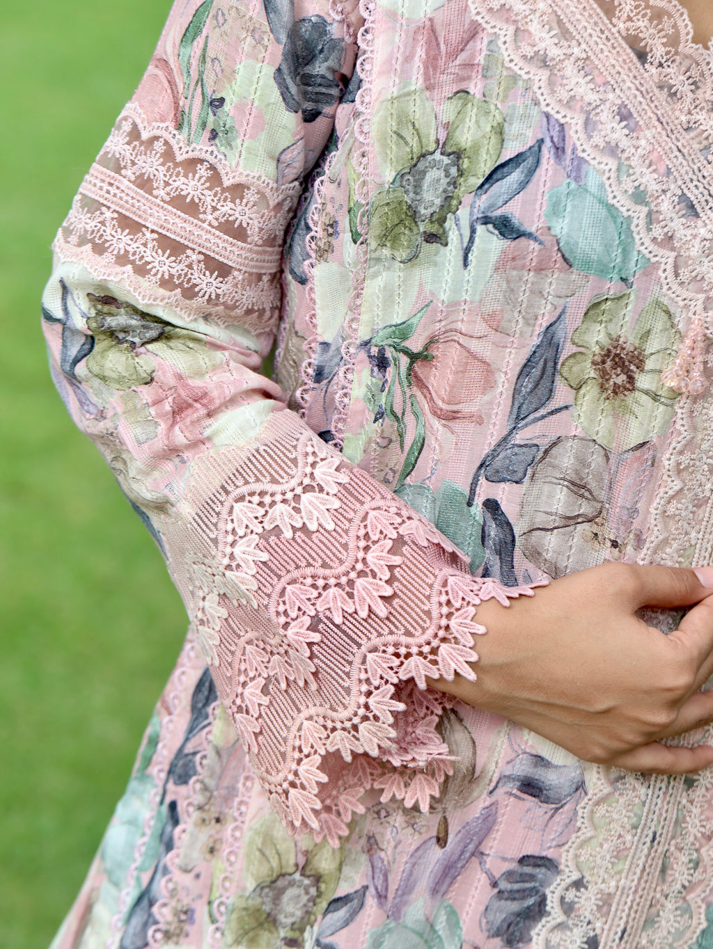 Zareen | Pink Floral Printed Cotton Kurta Set