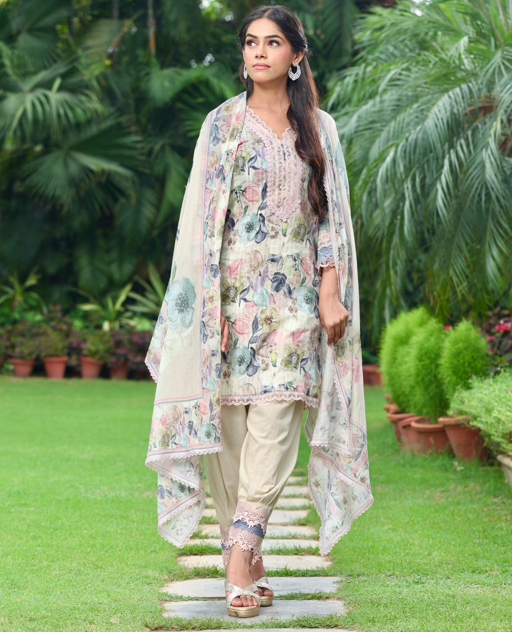 Aafreen | Ivory Floral Printed Cotton Kurta Set