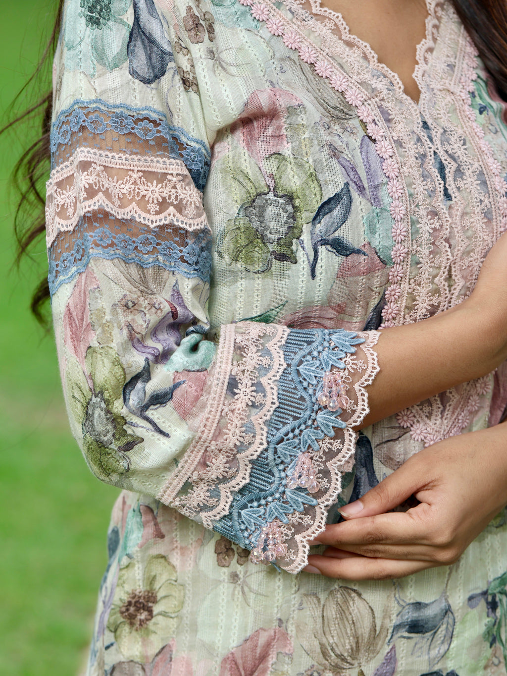 Aafreen | Ivory Floral Printed Cotton Kurta Set