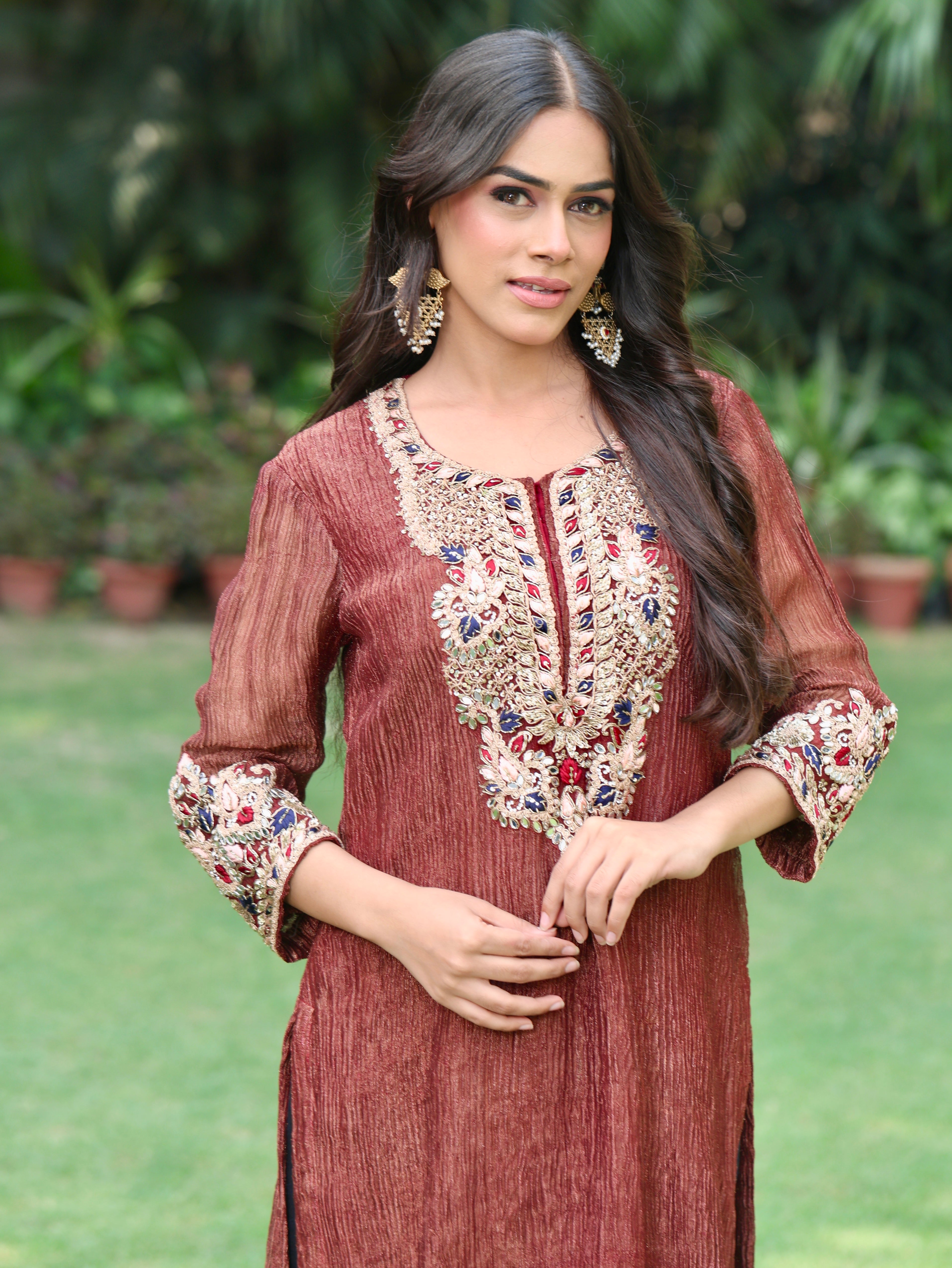 Sehr | Maroon Crushed Tissue Kurta Set