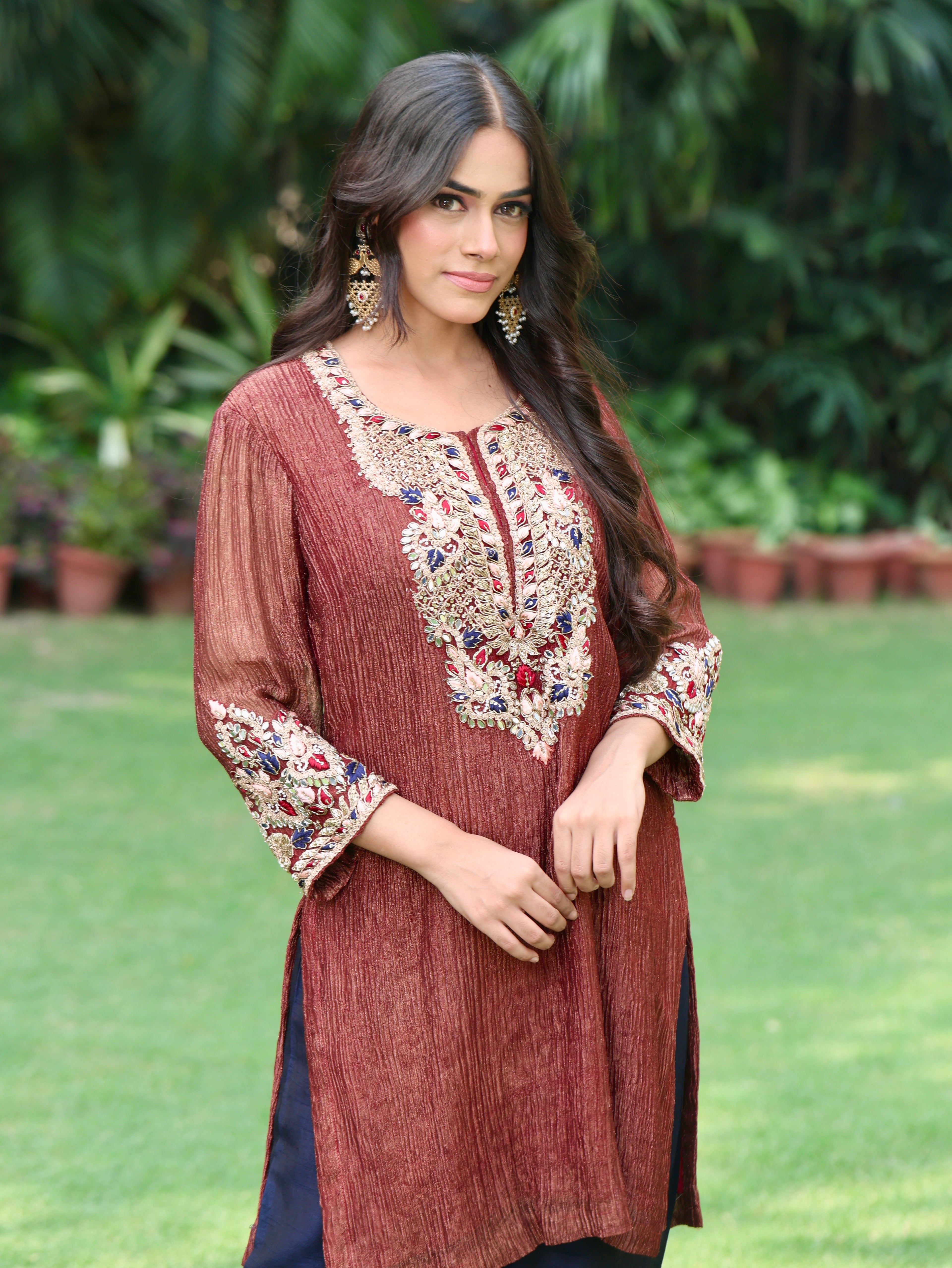 Sehr | Maroon Crushed Tissue Kurta Set