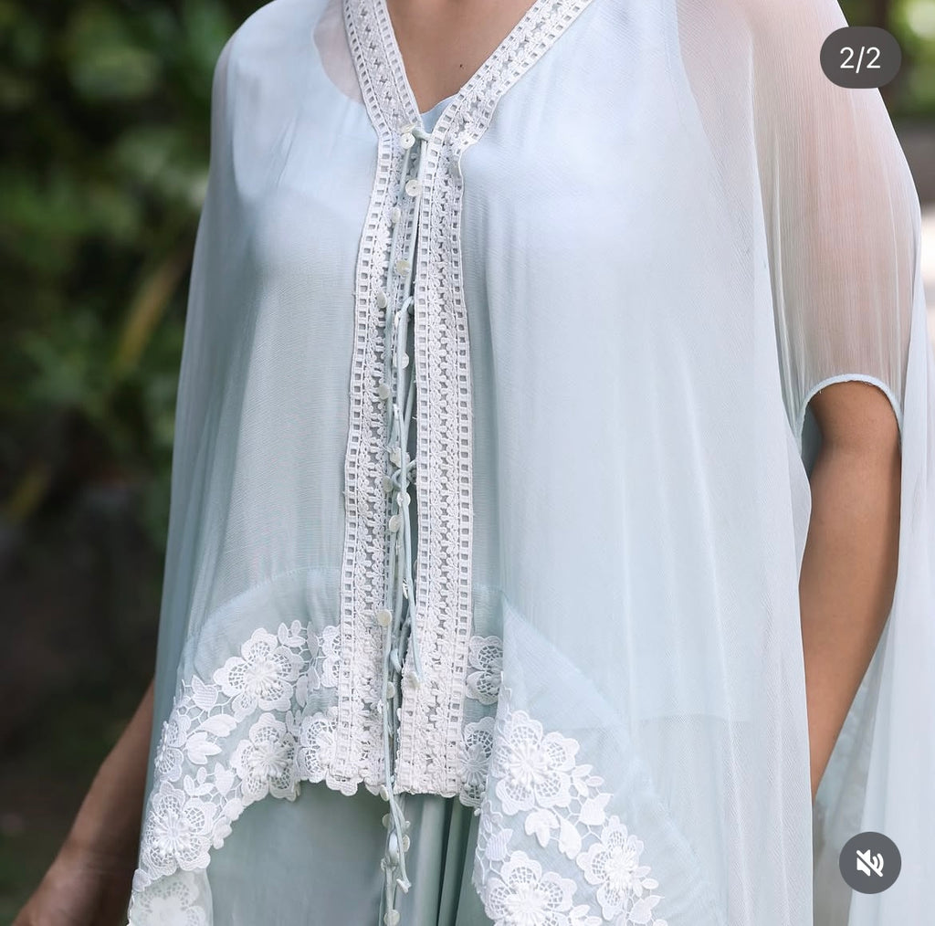 Blue lace cape set