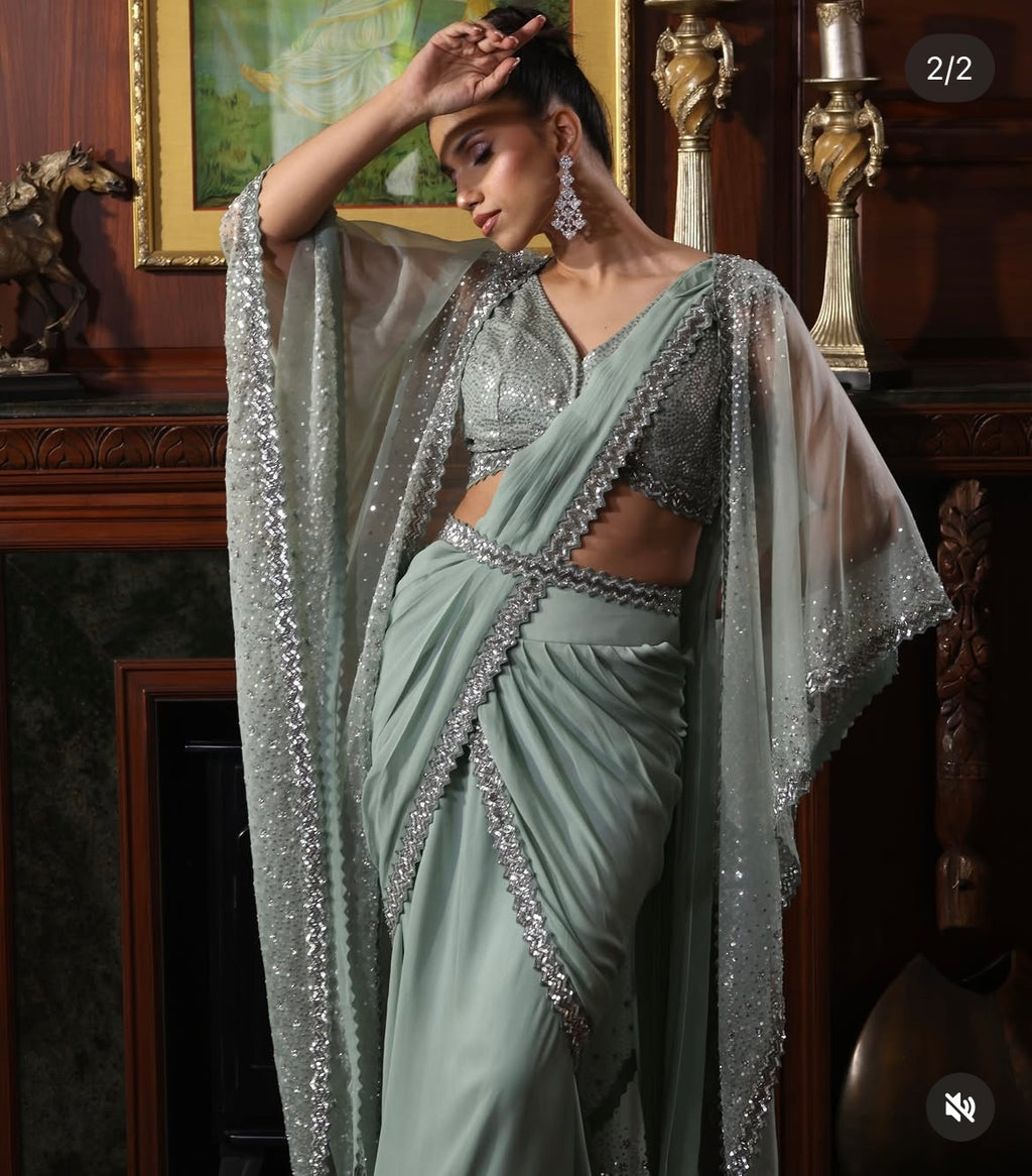 Green onaya drape saree